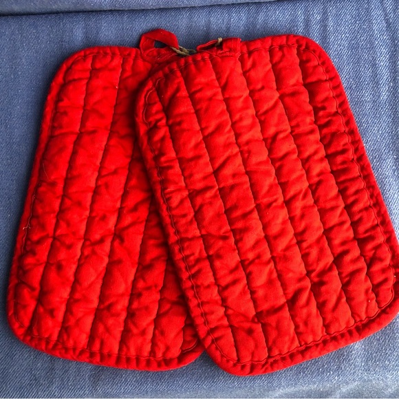 2 Vintage Holiday Potholders - Picture 2 of 4